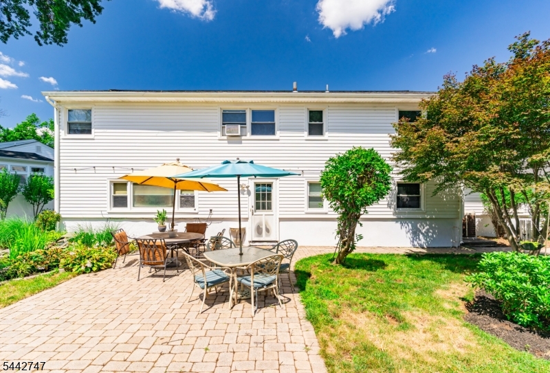42 Sandy Hill Road Westfield NJ 07090