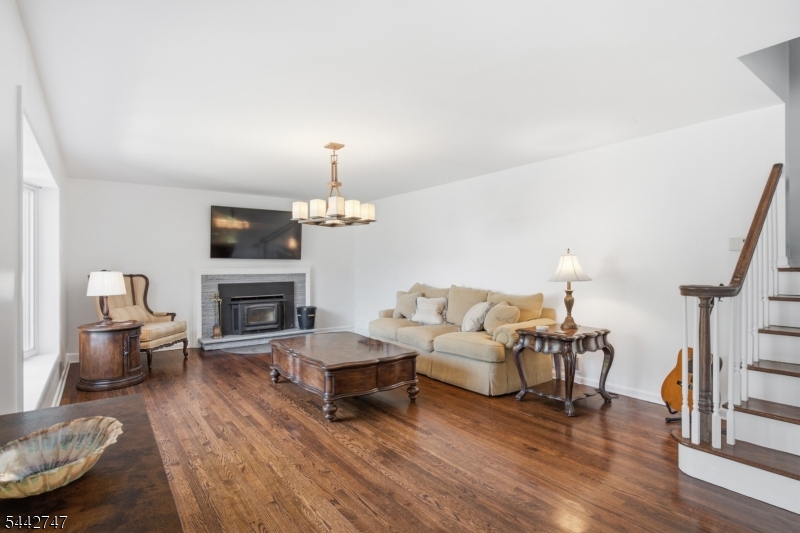 42 Sandy Hill Road Westfield NJ 07090