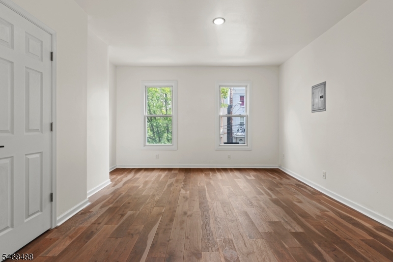 75 S 13th Newark NJ 07107