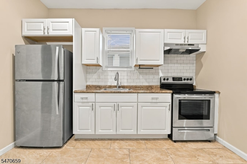 254 Summer Avenue Newark NJ 07104