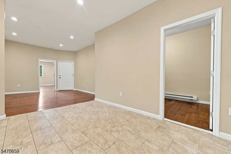 254 Summer Avenue Newark NJ 07104