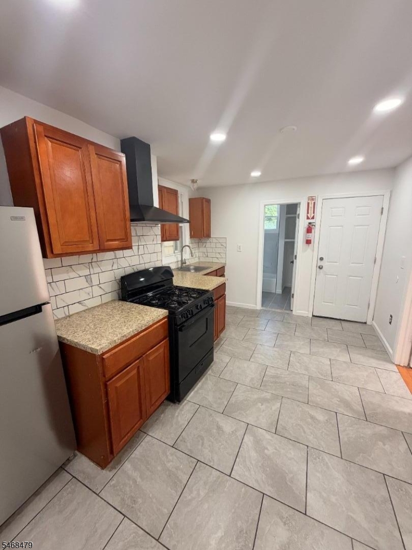 448 S 17th Street Newark NJ 07103