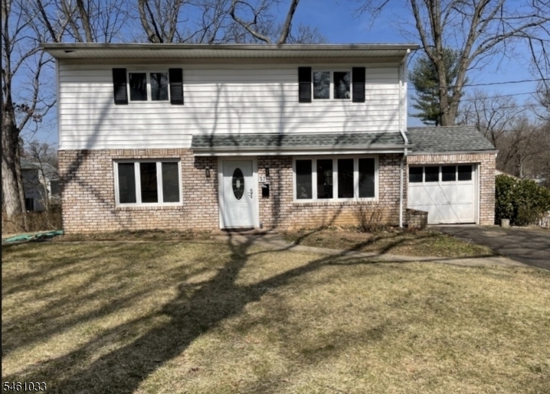 37 Crestview Hill Road Livingston NJ 07039