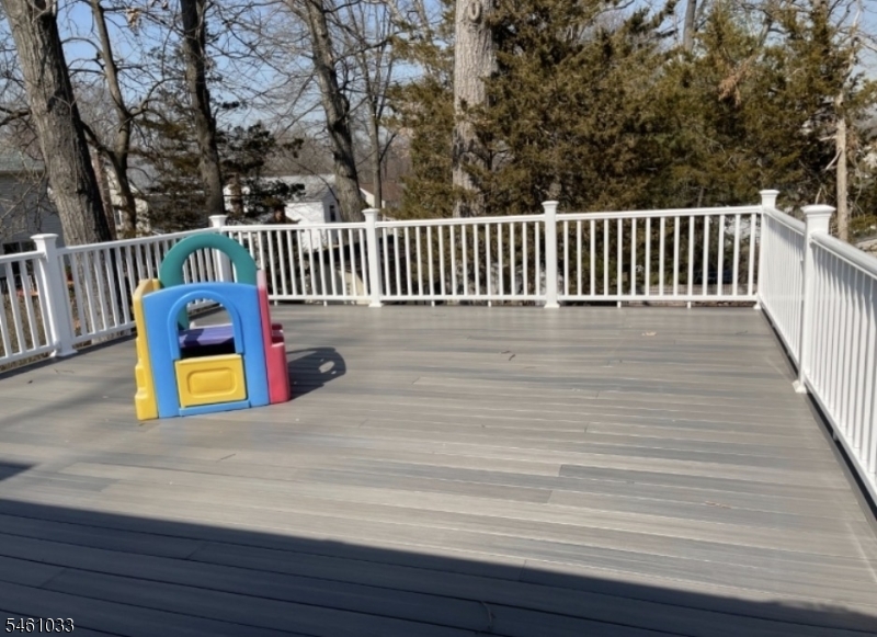 37 Crestview Hill Road Livingston NJ 07039