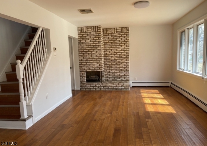 37 Crestview Hill Road Livingston NJ 07039