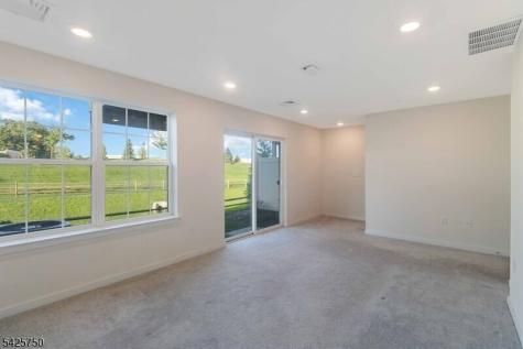 28 Colgate Drive Morris NJ 07960