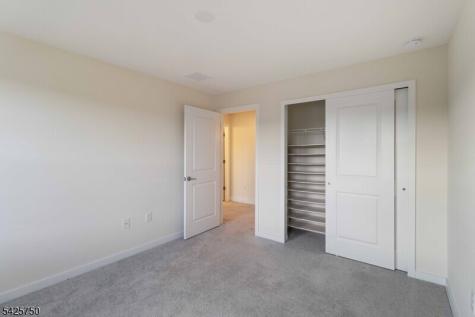 28 Colgate Drive Morris NJ 07960