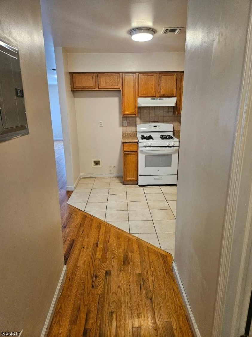 788 S 17th Street Newark NJ 07103