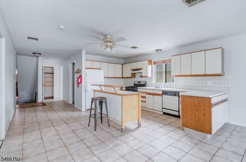 505 Linden Avenue Elizabeth NJ 07202