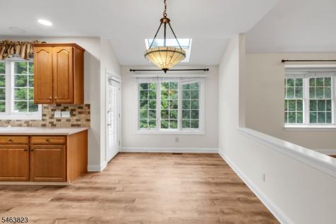 5 Savannah Court Bernards NJ 07920