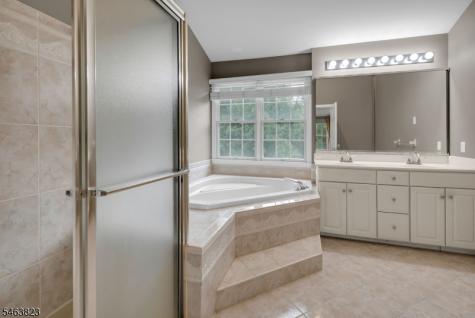 5 Savannah Court Bernards NJ 07920