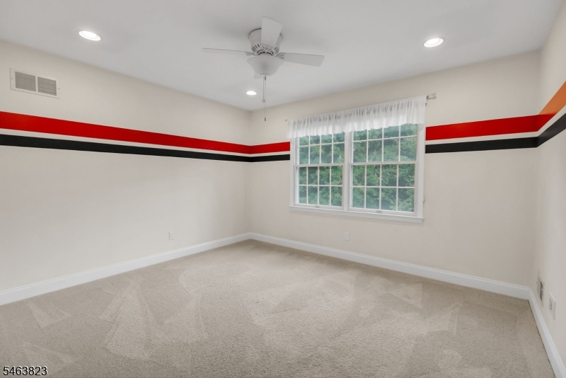 5 Savannah Court Bernards NJ 07920