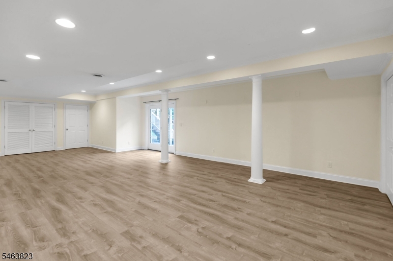 5 Savannah Court Bernards NJ 07920