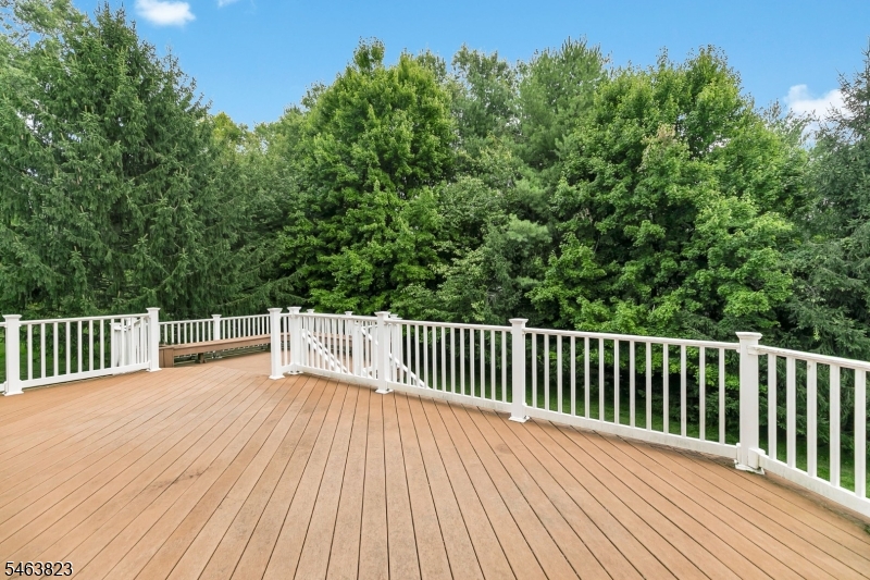 5 Savannah Court Bernards NJ 07920