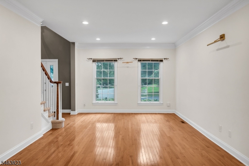 5 Savannah Court Bernards NJ 07920