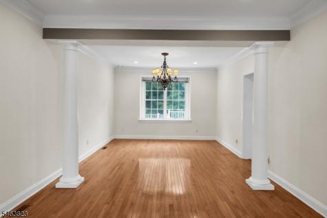 5 Savannah Court Bernards NJ 07920