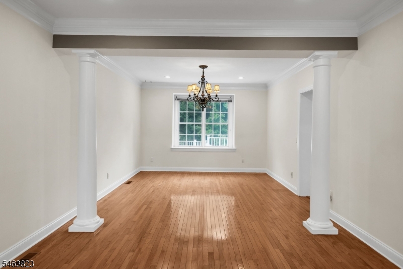 5 Savannah Court Bernards NJ 07920