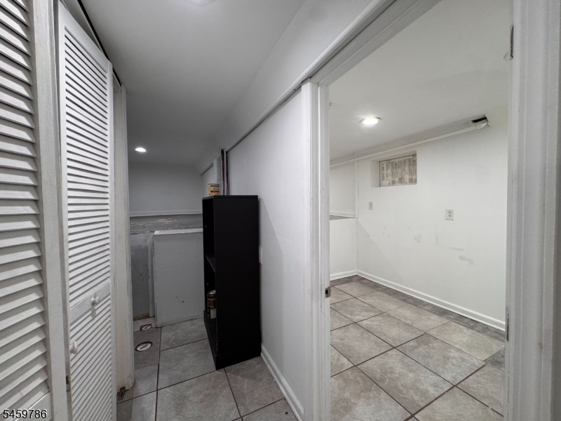 1020 Madison Avenue Elizabeth NJ 07201