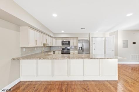 658 Market Street Paterson NJ 07513