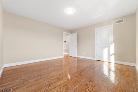 658 Market Street Paterson NJ 07513