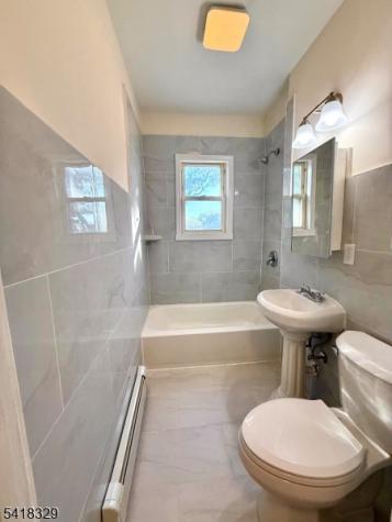 37 Field Place Newark NJ 07112