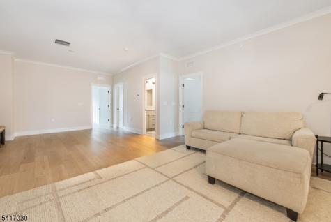 37 Hillandale Drive Mendham NJ 07931