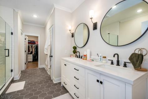 37 Hillandale Drive Mendham NJ 07931