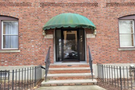 117 Forest St 2l Montclair NJ 07042