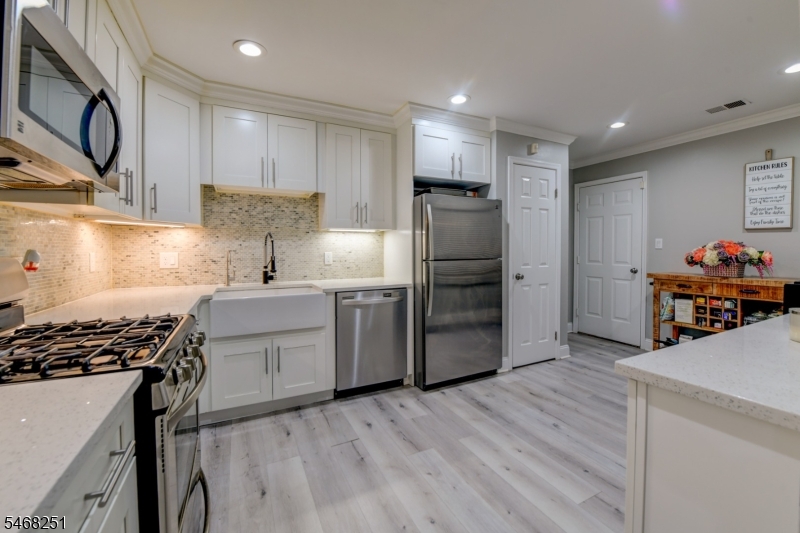 58 Sunrise Drive Hanover NJ 07981