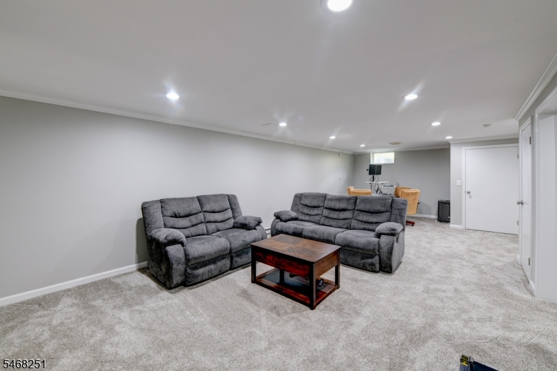 58 Sunrise Drive Hanover NJ 07981