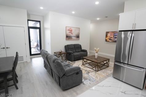 22 Bloomfield Avenue Paterson NJ 07503
