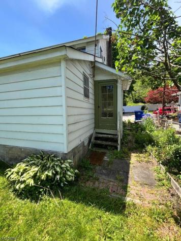 9 New Row Road Rockaway NJ 07842