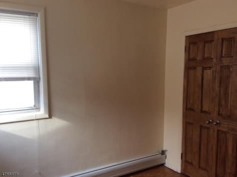 109 Scoles Avenue Clifton NJ 07012