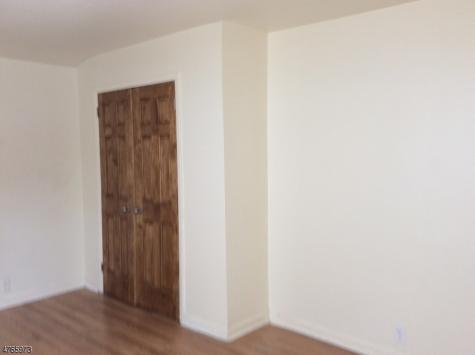 109 Scoles Avenue Clifton NJ 07012