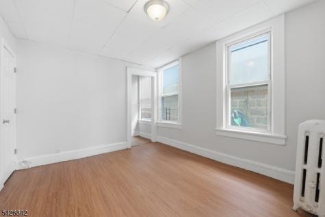 68 Mill Street Belleville NJ 07109
