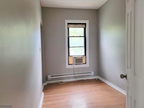 423 2ND Street Jersey City NJ 07302