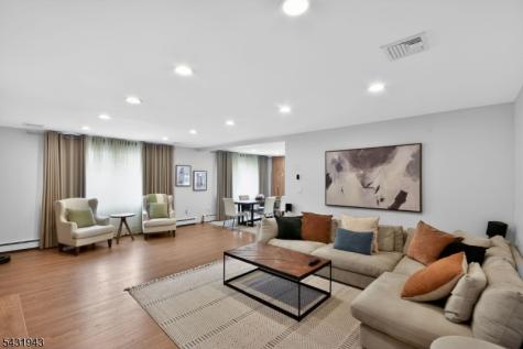 6 Willow Way Florham Park NJ 07932