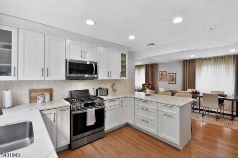 6 Willow Way Florham Park NJ 07932