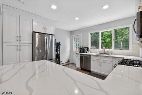 6 Willow Way Florham Park NJ 07932
