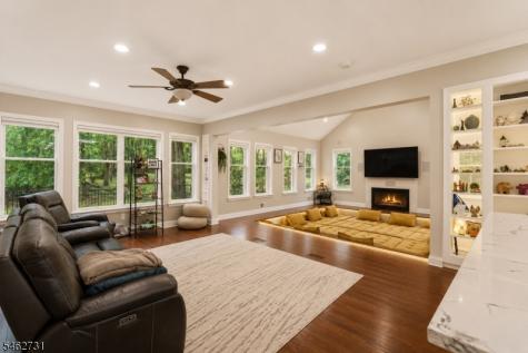 164 E Mountain Road Hillsborough NJ 08844