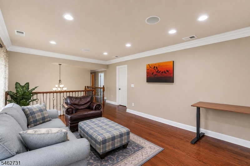 164 E Mountain Road Hillsborough NJ 08844