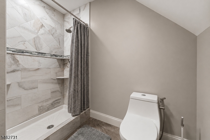 164 E Mountain Road Hillsborough NJ 08844