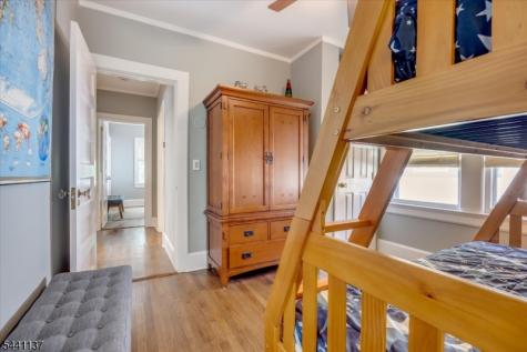 44 Walnut Crescent Montclair NJ 07042