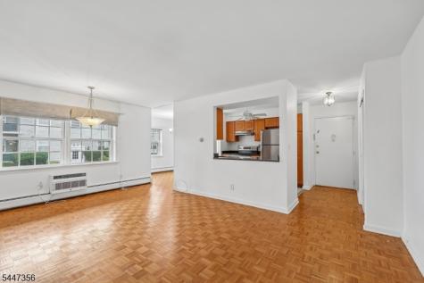 135 S Maple Avenue Ridgewood Village NJ 07450
