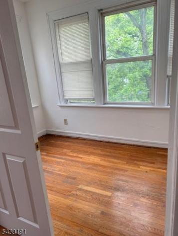 185 Goldsmith Avenue Newark NJ 07112