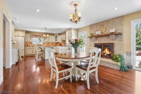 4 Copperfield Way Morris NJ 07960