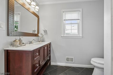 4 Copperfield Way Morris NJ 07960