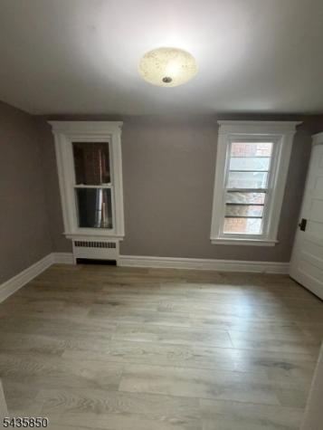 375 Walnut Street Newark NJ 07105
