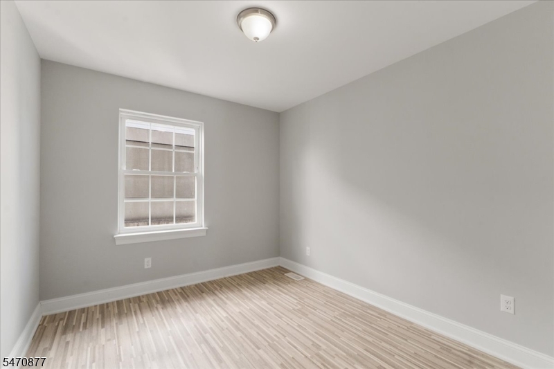 118 Oraton Street Newark NJ 07104