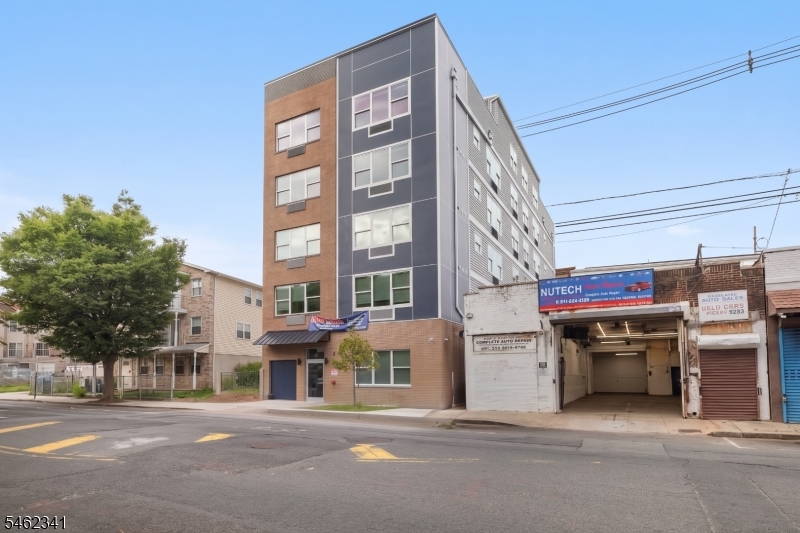 449 Washington Street Newark NJ 07102